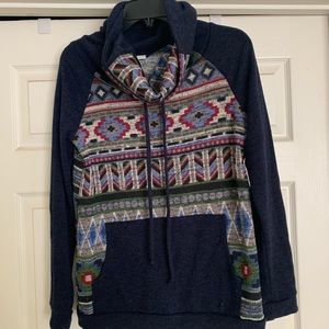 Aztec print sweater with pouch pocket